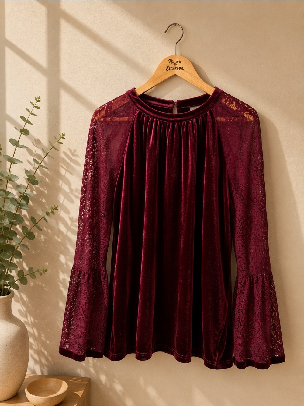 BloomChic Velvet & Lace Burgundy Long-Sleeve Top Size 14/16